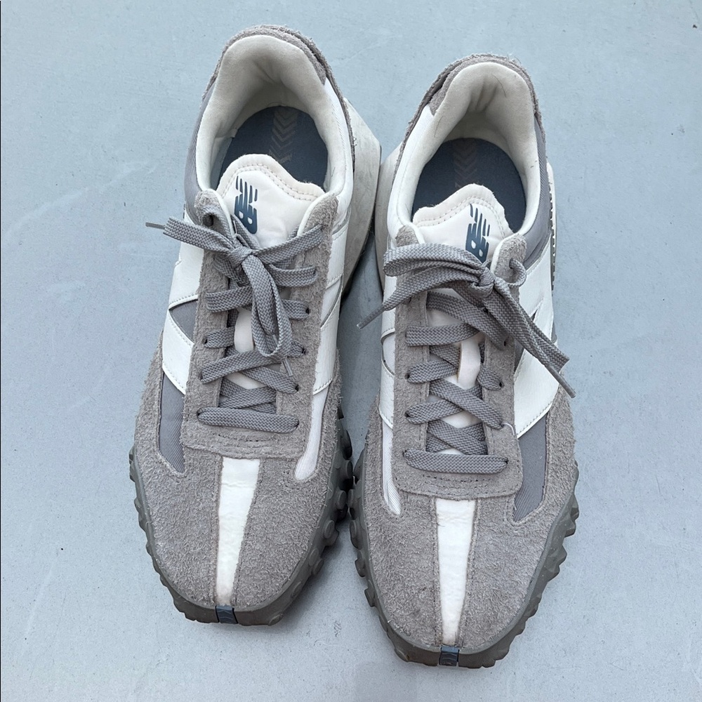 New Balance Men's Gray and White Retro Runner Sneakers